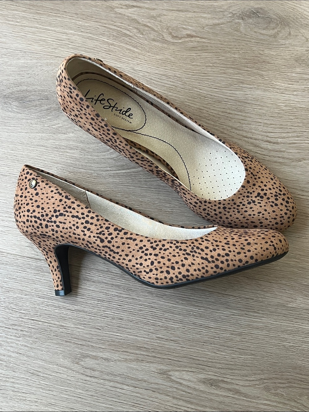Life Stride Leopard-Print Tan Mid Heel Pumps